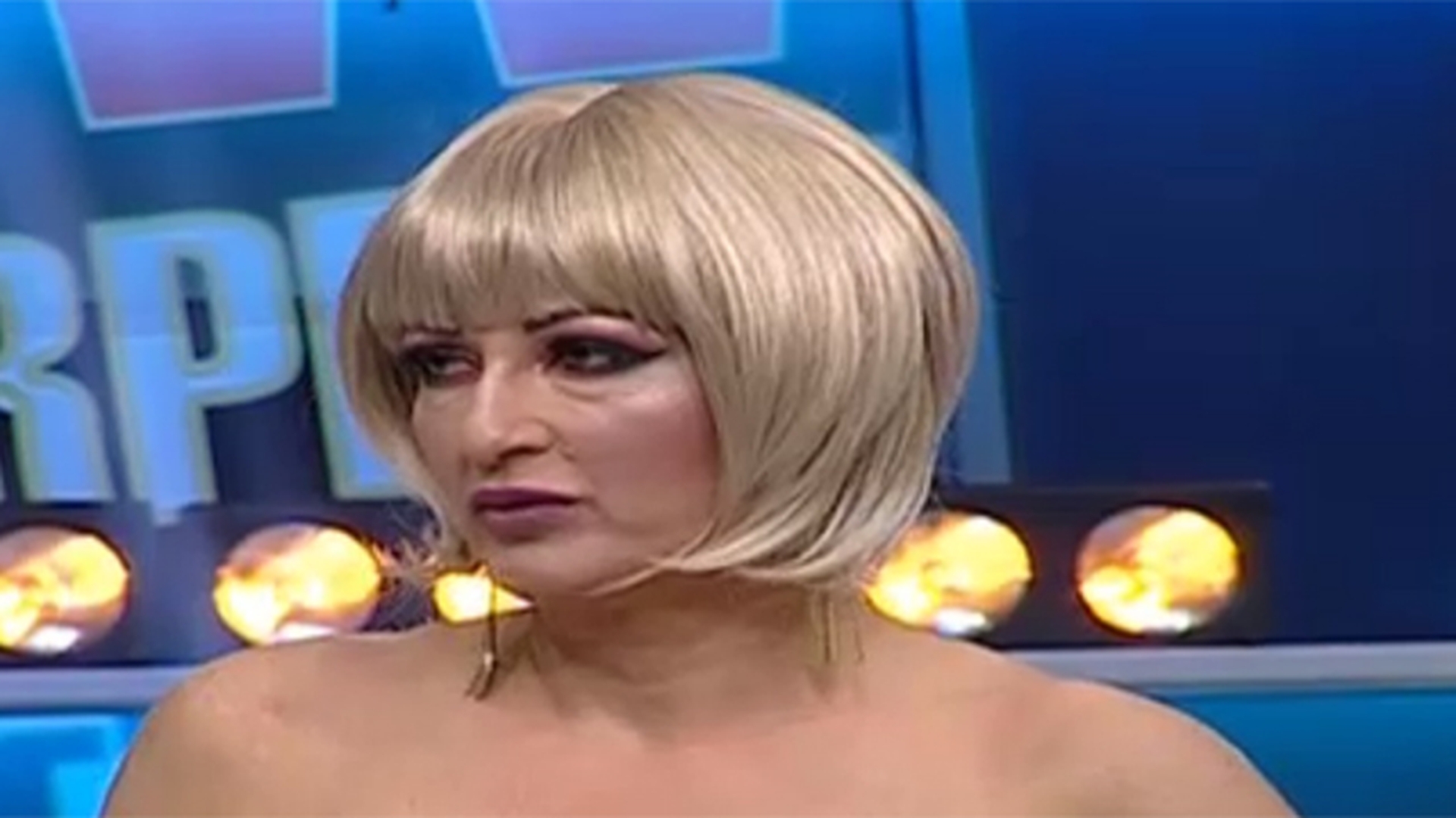 Anca de la Strehaia, schimbare SOCANTA de look! S-a facut BLONDA! "Nu ma pot obisnui si..."