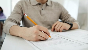 Lovitură de proporții pentru liceeni! Cum s-ar putea schimba examenul de Bacalaureat