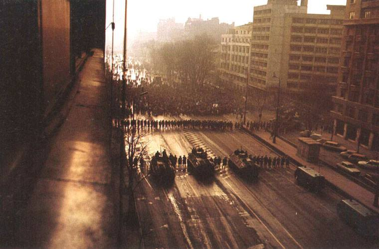Imagini rare de la Revoluție. Ce s-a întâmplat, de fapt, în decembrie 1989