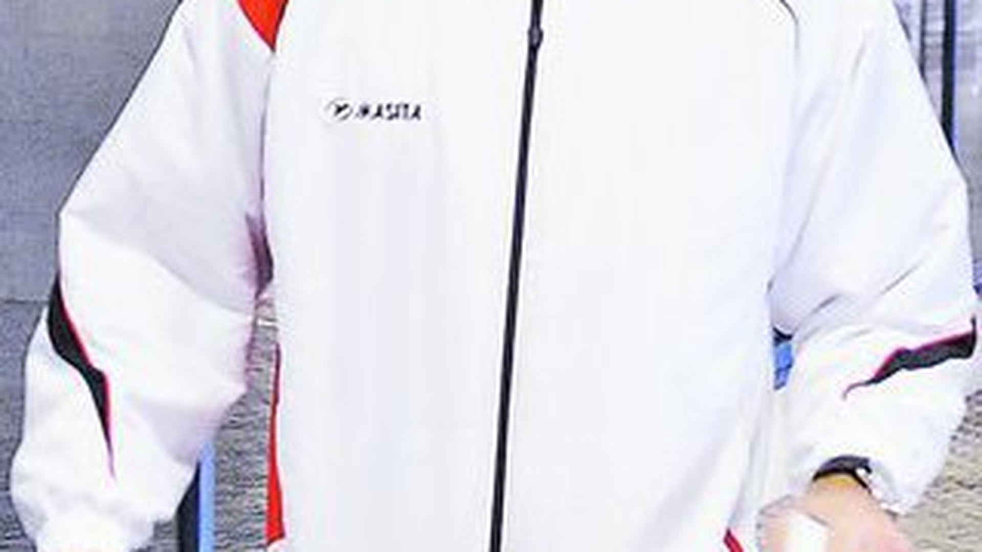 Fotbalistii Otelului au petrecut intr-un club de manele. Au dansat pe mese pe acordurile lui Adrian Minune