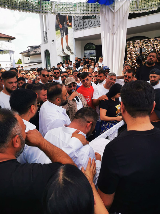 Ciprian Pian, condus pe ultimul drum! Imaginile durerii în 100 de fotografii