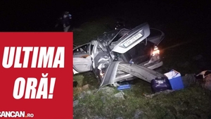 O maşină cu 5 tineri a căzut într-o râpă pe Transfăgărăşan. Apelul la 112 s-a făcut la ora 23:00. FOTO