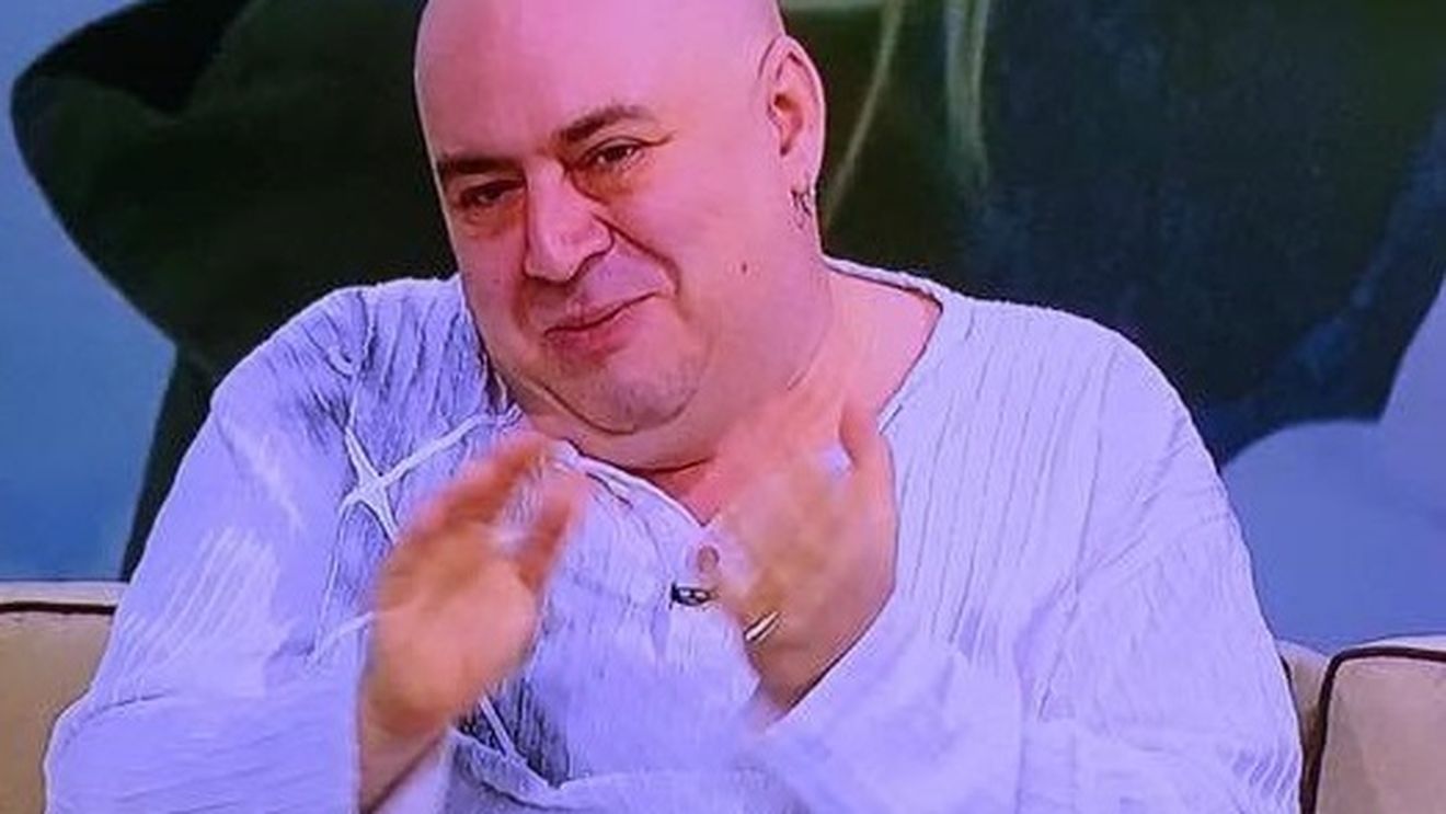 Pe Mârlanu' îl ştie o ţară întreagă, dar pe soţia şi pe fiica lui le-a ţinut bine ascunse! Uite ce frumoase sunt cele mai importante femei din viaţa actorului