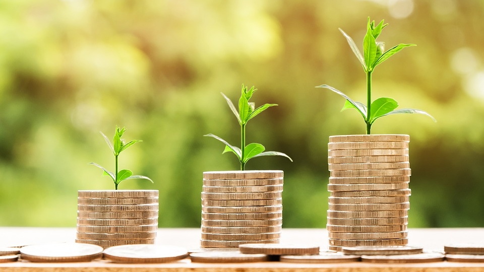 Curs valutar 4 octombrie 2019: euro s-a scumpit, iar dolarul s-a ieftinit. Câți lei costă fiecare
