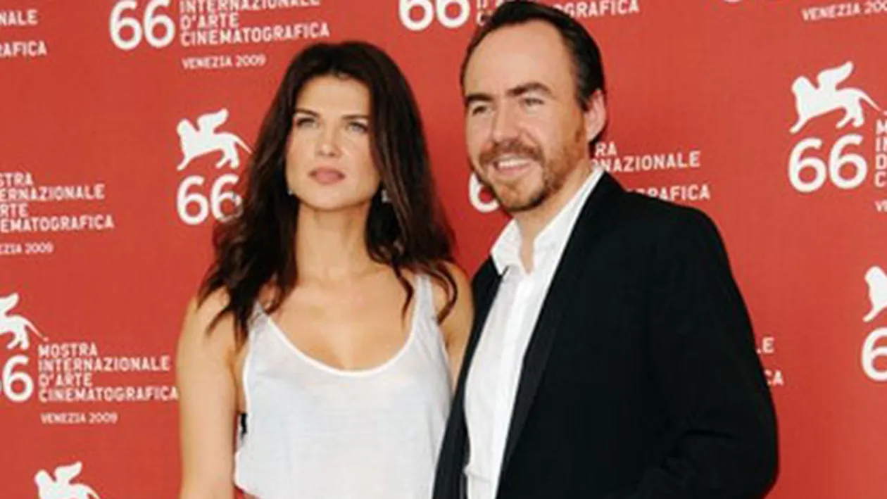 Ea este noua iubită a lui Bobby Păunescu! Vezi cum arată femeia care a nlocuit-o pe Monica Bîrlădeanu