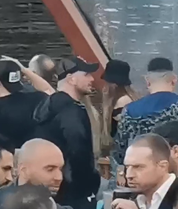 BRomania n-a ratat petrecerea de la malul mării