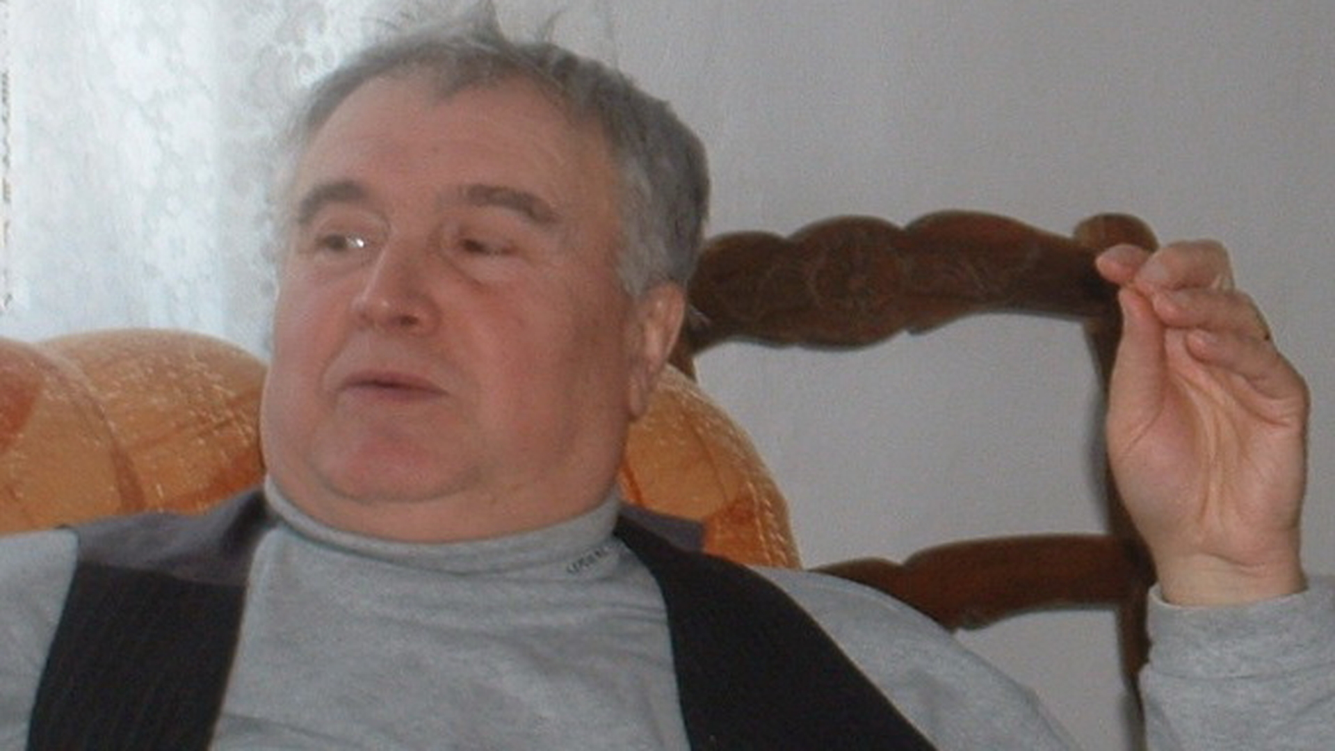 Cel mai tare crai din literatura romana e din Craiova! Femeile se bat la propriu pentru inima scriitorului Mihai Fotache!