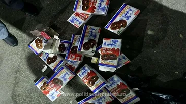 Inventivitate fără limite! Ce a ascuns un bulgar în zeci de cutii de ciocolată pe care plănuia să le ducă în Germania