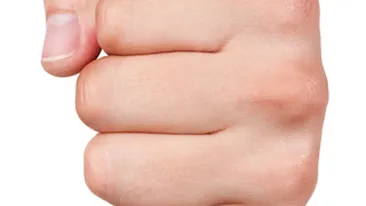 Elevul din Filiasi a murit in urma unui stop cardio-respirator provocat de o lovitura in abdomen