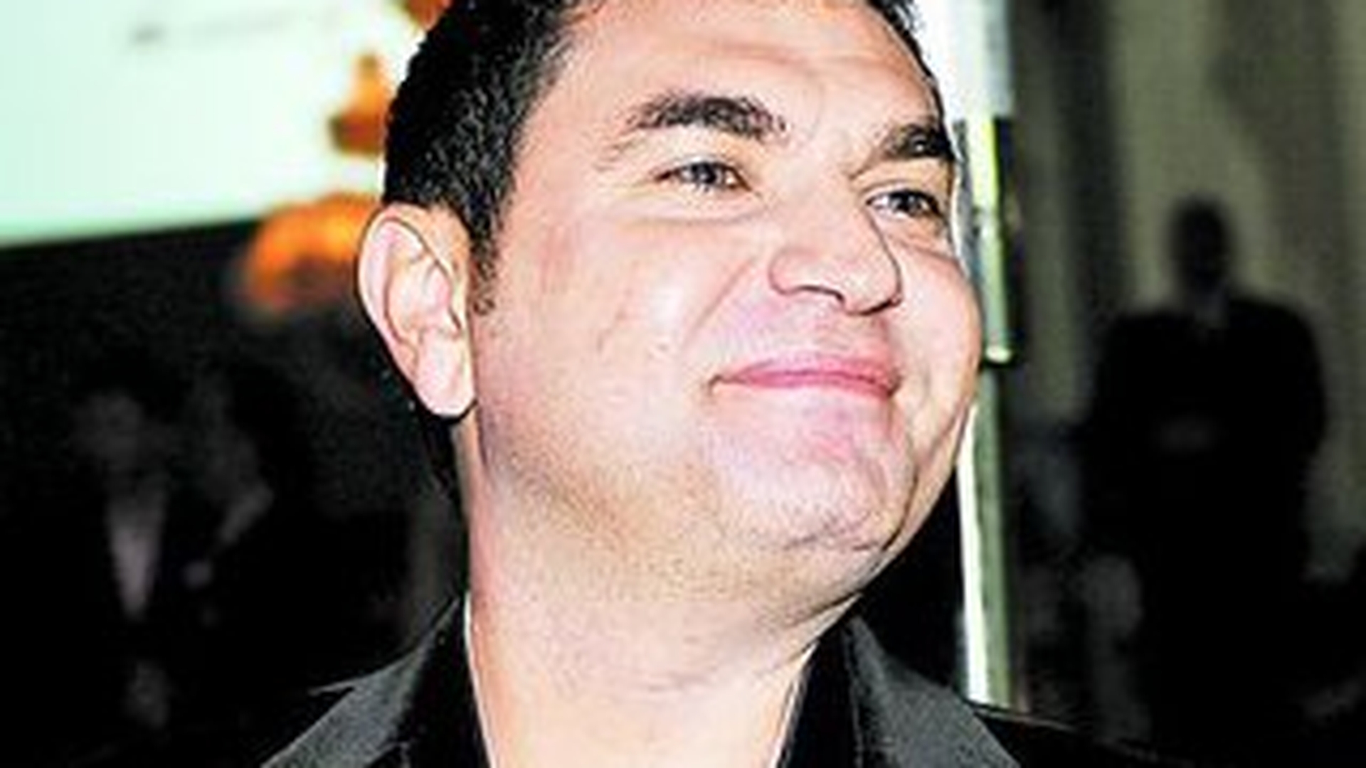 Sora Alinei Crisan si alesul ei au primit cadou de nunta o invitatie la Miami si promisiunea unei noi slujbe religioase. Cristi Borcea nu-si lasa finii la greu