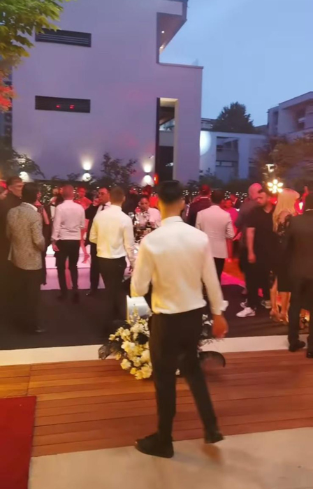 Droopy s-a dat peste cap pentru o petrecere ca în Marele Gatsby (Foto: Instagram)