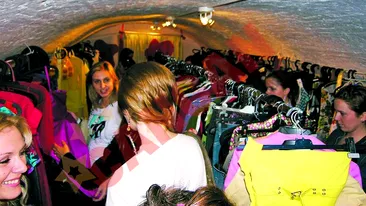 Te-ai plictisit de hainele tale? Ia-le pe-ale mele!