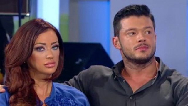 Bianca si Victor Slav isi dau replica pe Facebook! Posteaza mesaje unul pentru celalalt la aceleasi ore