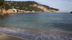”Țeapă„ colosală pentru zeci de români! Și-au cumpărat bilete de vacanță în Bulgaria, iar când au ajuns acolo au rămas șocați. Ce au pățit
