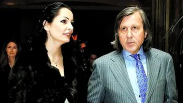 Ilie Nastase si Brigitte Sfat au plecat in vacanta! Vezi aici unde s-au dus