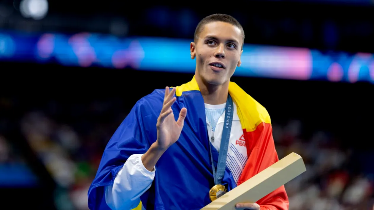 David Popovici a câștigat o mică avere la Singapore. Câți bani i-a adus medalia de aur de la 200 de metri liber