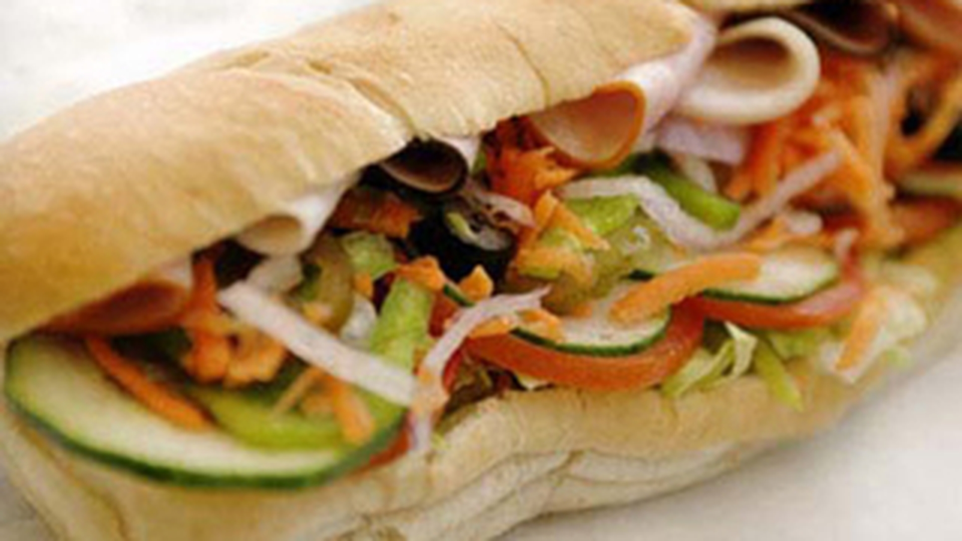 Piata Fast - Food din Romania creste! SUBWAY va deschide restaurante si la noi!