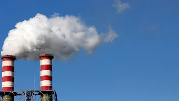 E alertă de poluare în București! Calitatea aerului a ajuns la nivelul ”extrem de rău”. Ce înseamnă asta