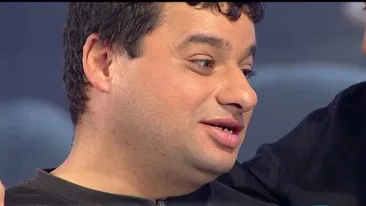 Se apropie momentul culminant! Dupa 43 de ani de virginitate, omul-bormasina si-a gasit iubita!