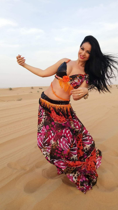 Deea Maxer, profesoară de belly-dance (Sursă: Facebook)