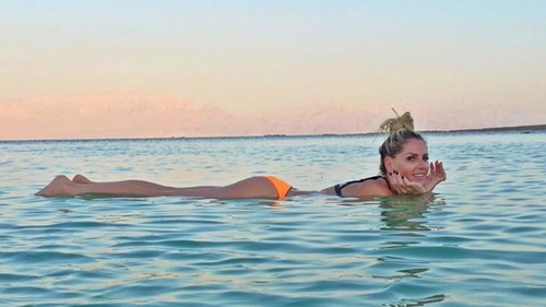 Lovitura pe care a primit-o Andreea Banica cand s-a intors din vacanta. De ce au facut-o cu ou si cu otet fanii!