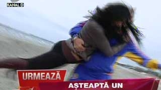 VIDEO SAVUROS! Aici e locul unde fac sex Miron Cosma si Marinela Nitu! Au asternuturi Versace, oglinda pe tavan si poza lui Miron din tinerete pe noptiera