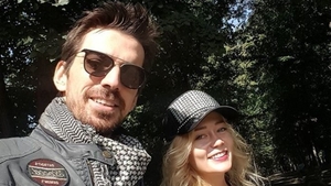 Tuncay, din nou împreună cu sexy-asistenta blondă! Cum s-au fotografiat cei doi