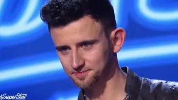 Moment-şoc la Superstar! A făcut atac de panică în direct, la TV! Smiley i-a acordat primul ajutor