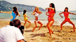 Andreea Balan a stat o saptamana in Corfu pentru a filma videoclipul piesei "Trippin"