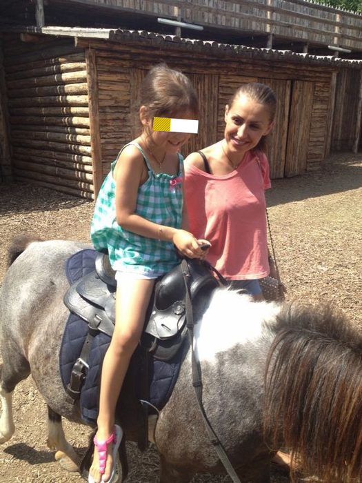 Roxana Blagu, mesaj emoţionant de majoratul fiicei ei: „Uşa mea nu s-a închis niciodată pentru tine, Oana mea!”