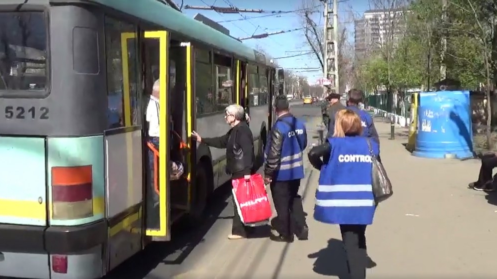 Se scumpesc biletele și abonamentele la transportul public. Primarul tocmai a făcut anunțul