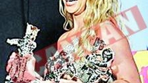 Britney a luat trei premii MTV