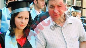 Argaseala si Mititelu se bat in avocate