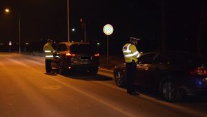 Se întâmplă ACUM, în Bucureşti! Filtre în toată Capitala pentru a verifica dacă bucureştenii se supun restricţiilor