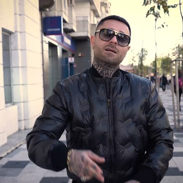 Cum a încercat "faimosul" de la "Survivor" să inoveze piața din România!