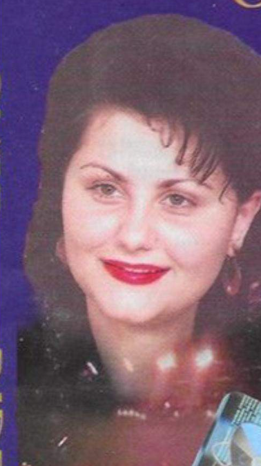 Cum arăta Emilia Ghinescu în tinerețe. S-a transformat total la 47 de ani!