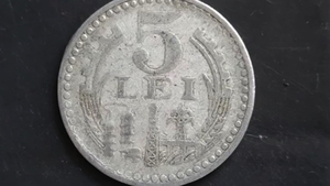 Te-ai putea îmbogăți! Prețul ireal la care se vinde o monedă de 5 lei, veche de peste 4 decenii, acum, în 2024