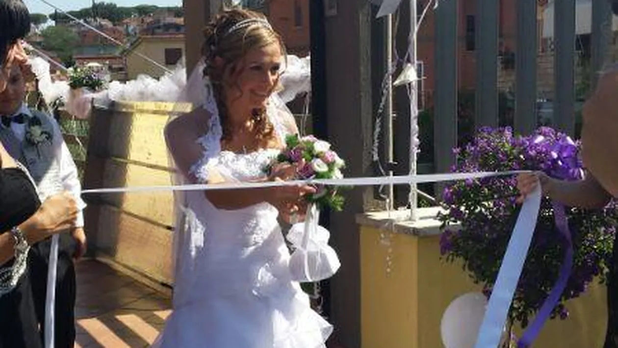 Schimbare totala pentru Ingerul de la metroul din Roma! Ce a facut femeia si cum arata acum!