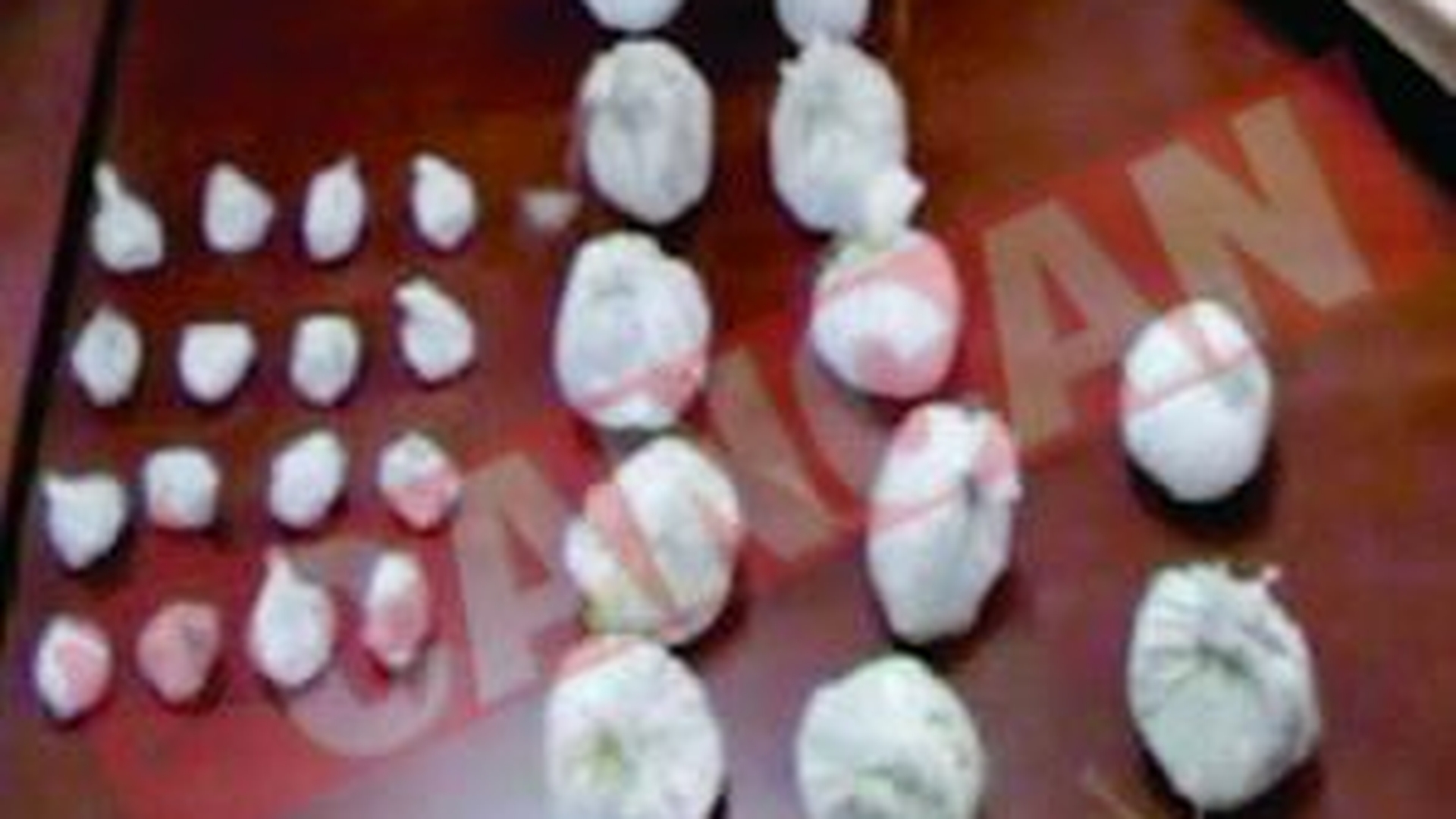 Traficanti de droguri retinuti in Ferentari