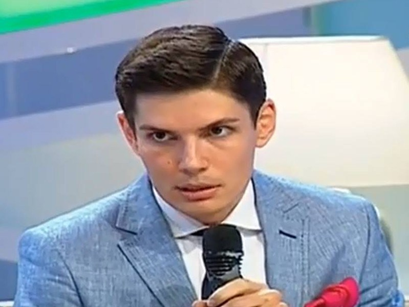 A ajuns la vârful diplomaţiei româneşti! Cine este Cristian, noul secretar de stat în MAE