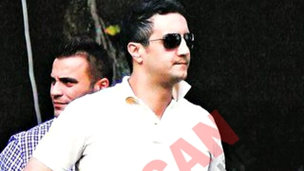 Nepotul finantatorului stelist: Daca Becali da o jumatate de palma se scrie ca 'Astia ai lui Becali omoara lumea', daca Becali ia bataie se rade de el