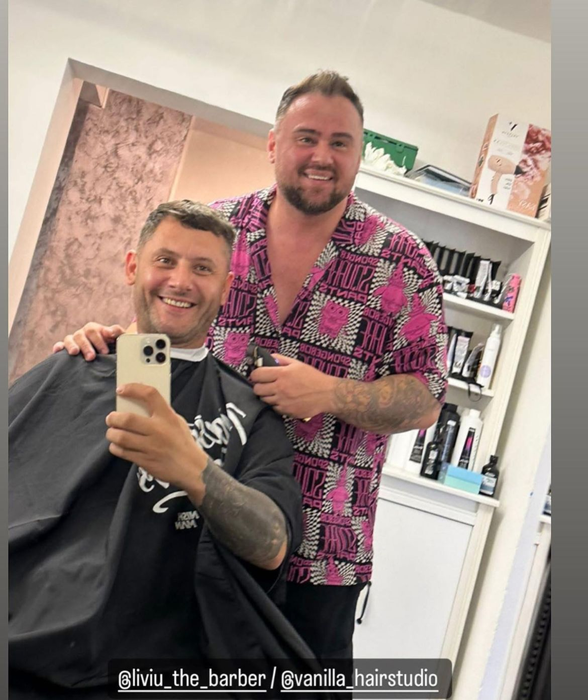 Liviu s-a mutat în Viena și este frizer/ sursă foto: Facebook