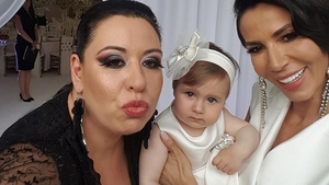 Oana Roman, surprinde din nou! Cum s-a îmbrăcat la nunta Anei Radu