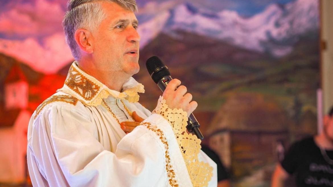 Cu cine a apărut Cristian Pomohaci după scandalul în care a fost implicat. Filmulețul a strâns zeci de mii de aprecieri de la admiratorii cântărețului