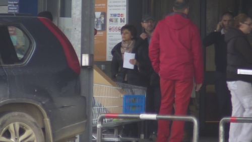 Sotia lui Copos primeste primavara in casa cu mobilier nou!