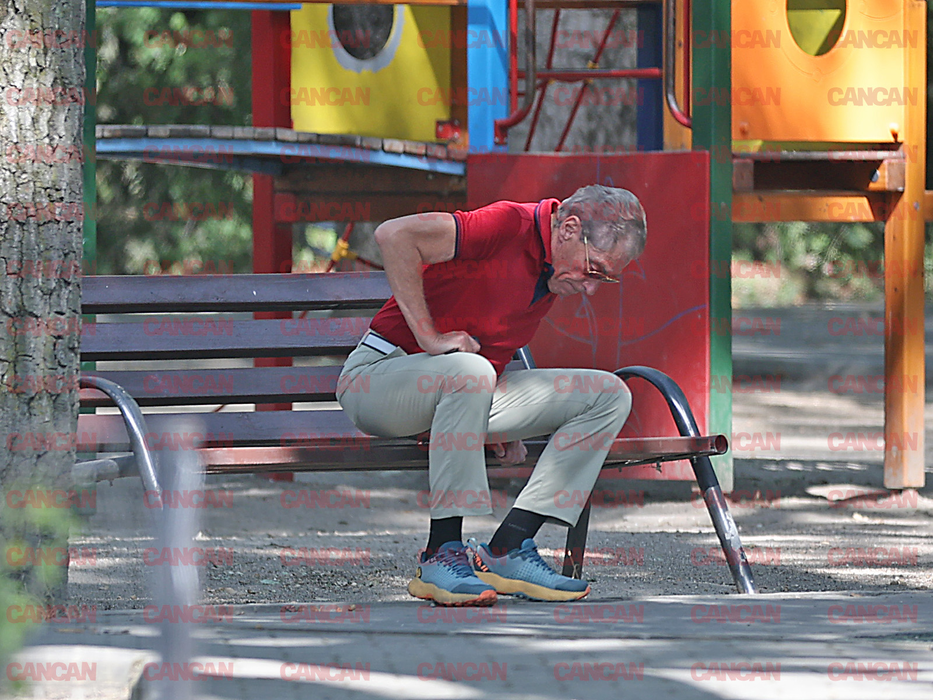 Petre Roman a ajuns în parc