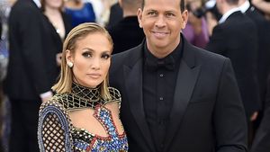 Jennifer Lopez și Alex Rodriguez s-au logodit după o relație de doi ani
