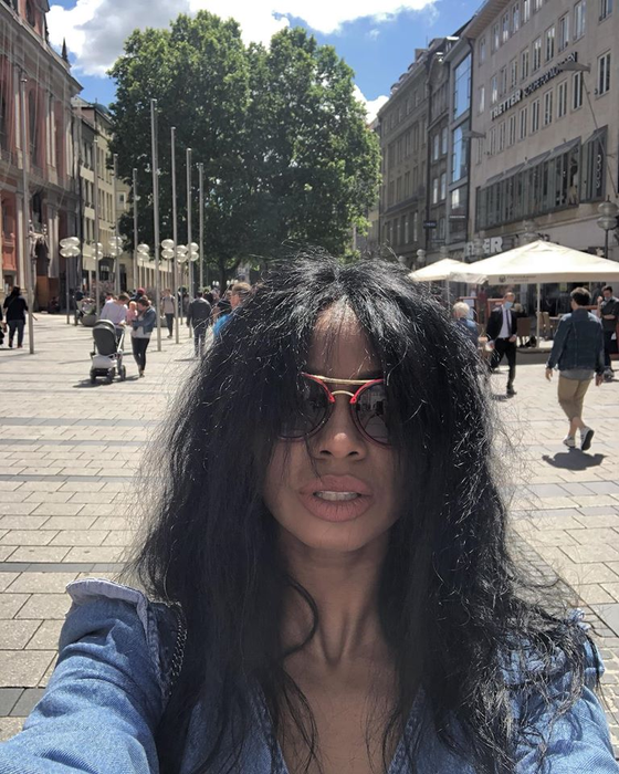 Așa cum a promis, Laurette a fugit din România: ”Abia aștept să treacă…”
