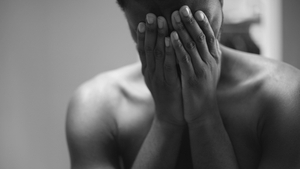 Răzbunarea intimă aduce ani de închisoare! Ce se întâmplă dacă publici fotografii cu o persoană în ipostaze indecente