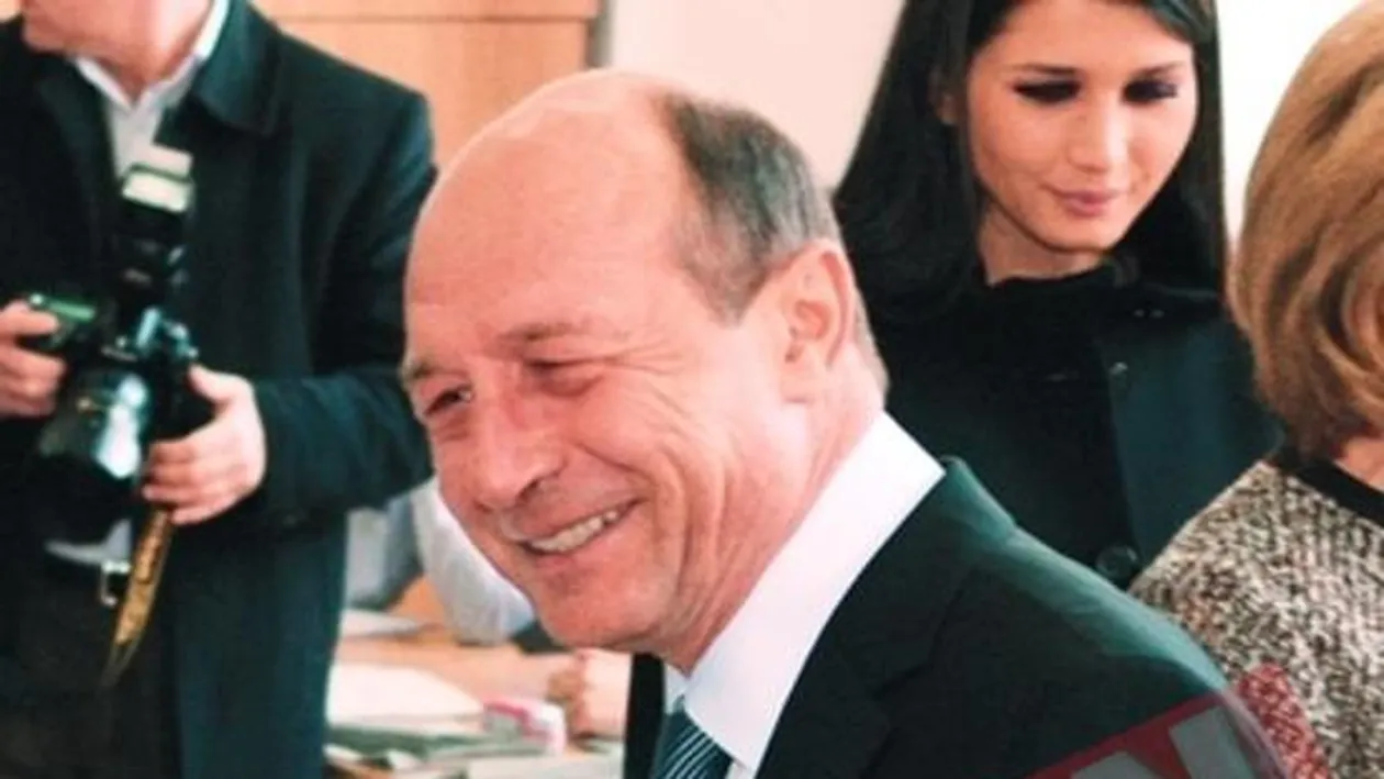 Meci Basescu - Geoana in turul doi